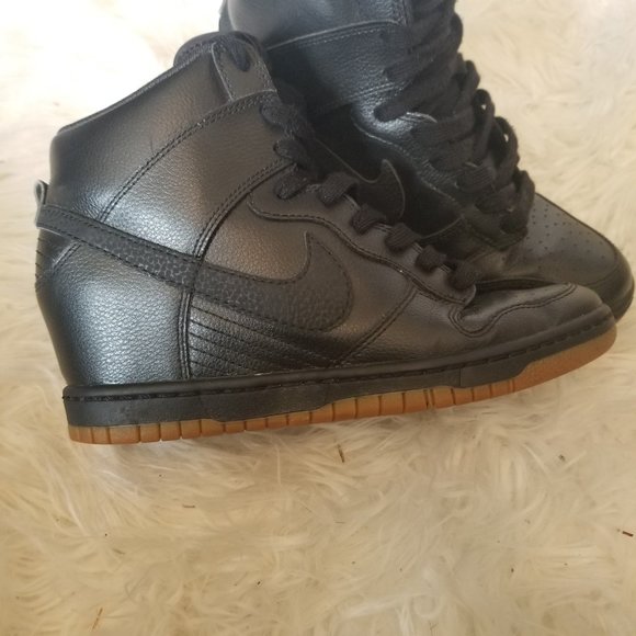 nike dunk sky hi black gum